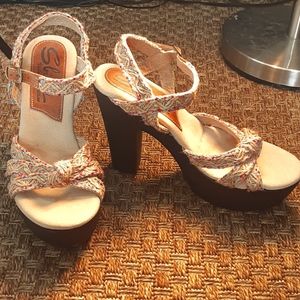 Sbicca Vintage Collection Rainbow Sandals NWOT